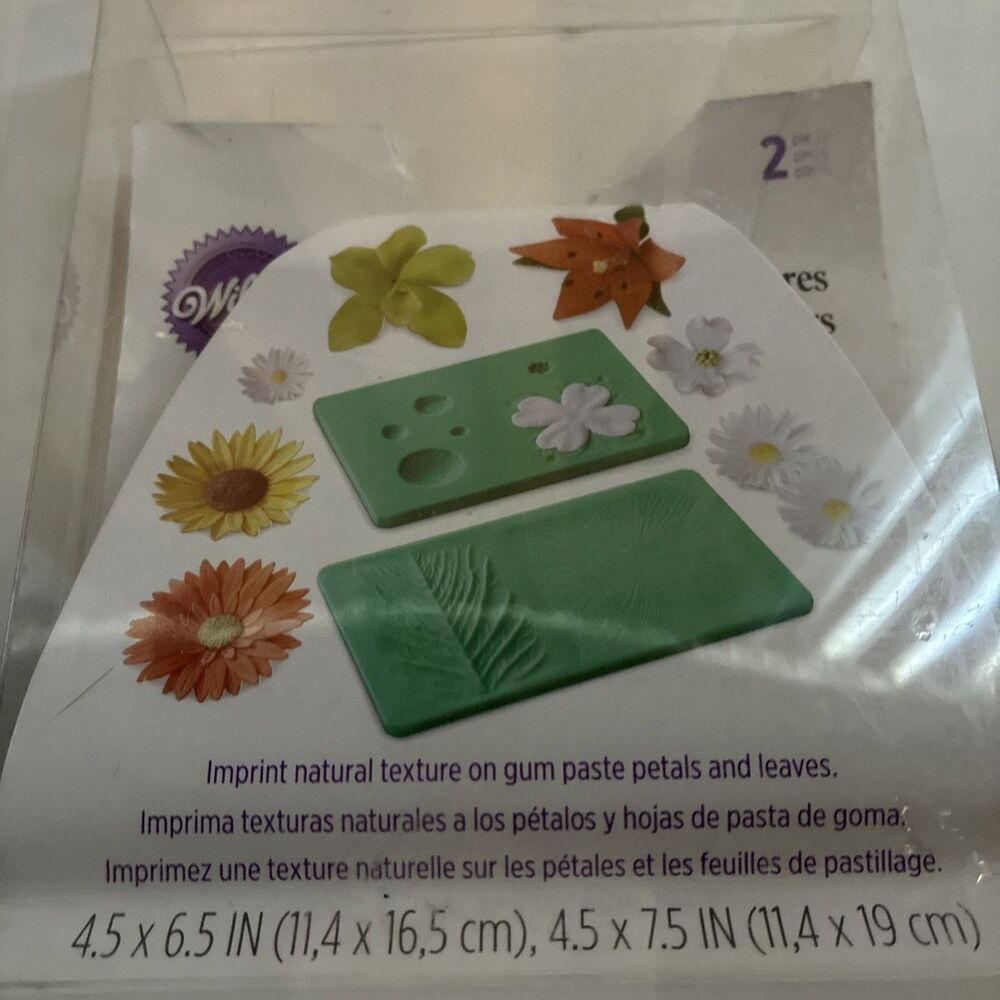Wilton Floral Impression Set, 2  Piece Silicone Mold